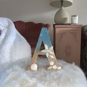COASTAL CERAMIC LETTER A DECOR